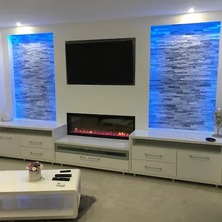 Апартаменты Lions Сплит